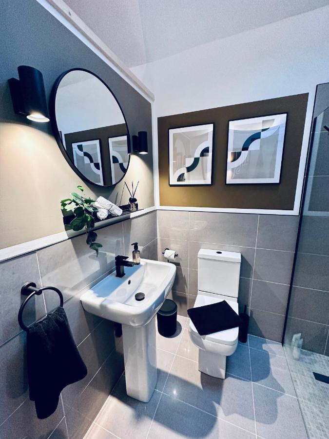 Luxury Self-Contained Suite. Cardiff Eksteriør bilde